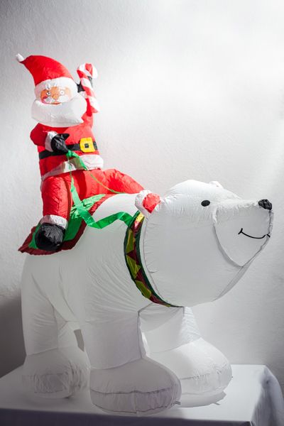 Santa con oso polar 120 cms modelo: WS-301329 